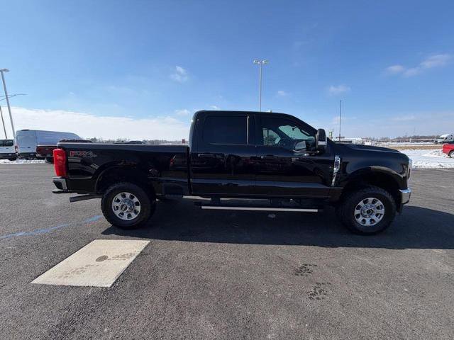 Certified 2024 Ford F250 XLT w/ FX4 Off-Road Package image 2
