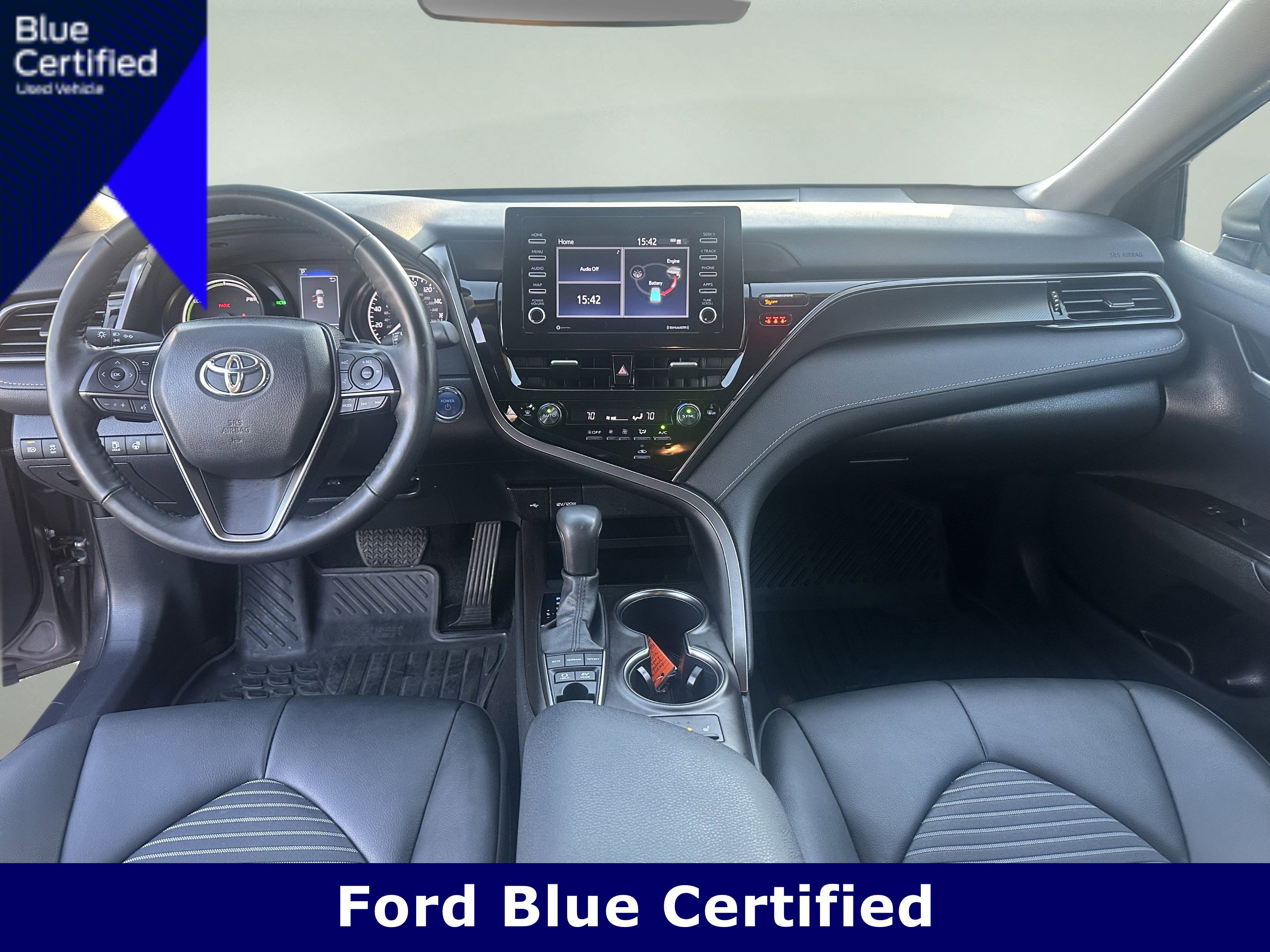 Used 2024 Toyota Camry SE image 11