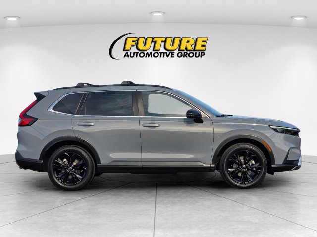 Used 2024 Honda CR-V Sport Touring image 3