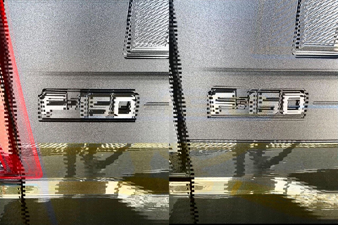 Certified 2025 Ford F150 Raptor image 31