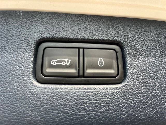 Used 2023 Genesis GV80 3.5T w/ Prestige Matte Package AWD/4WD image 12