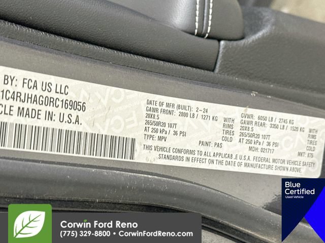 Used 2024 Jeep Grand Cherokee Altitude AWD/4WD image 36