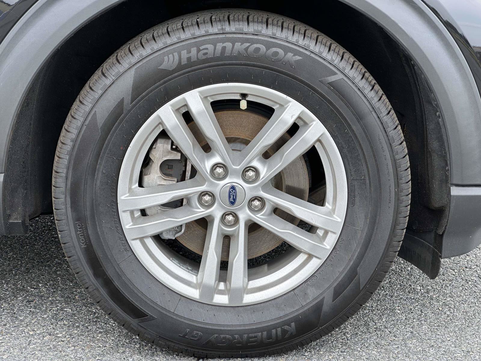 Certified 2023 Ford Explorer XLT RWD image 8