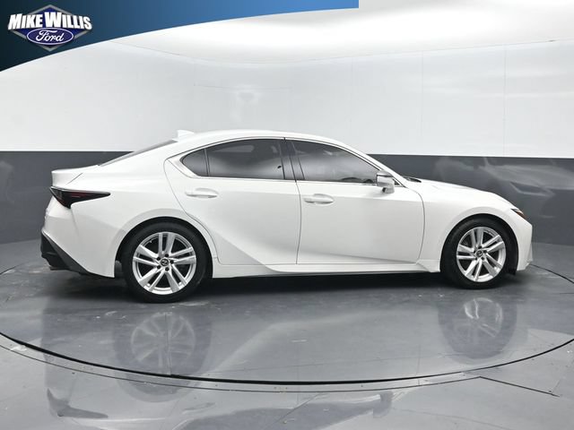 Used 2021 Lexus IS 300 w/ Comfort Package RWD image 8