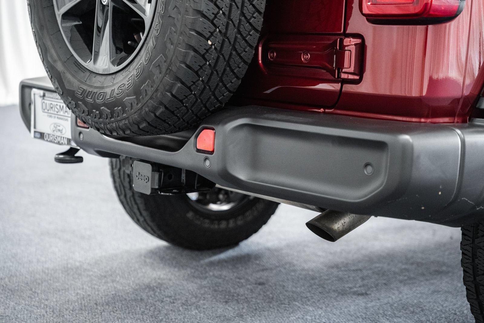 Used 2021 Jeep Wrangler Unlimited Sahara AWD/4WD image 9