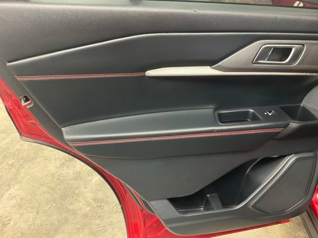 Certified 2025 Ford Explorer ST-Line w/ ST-Line Street Pack image 14