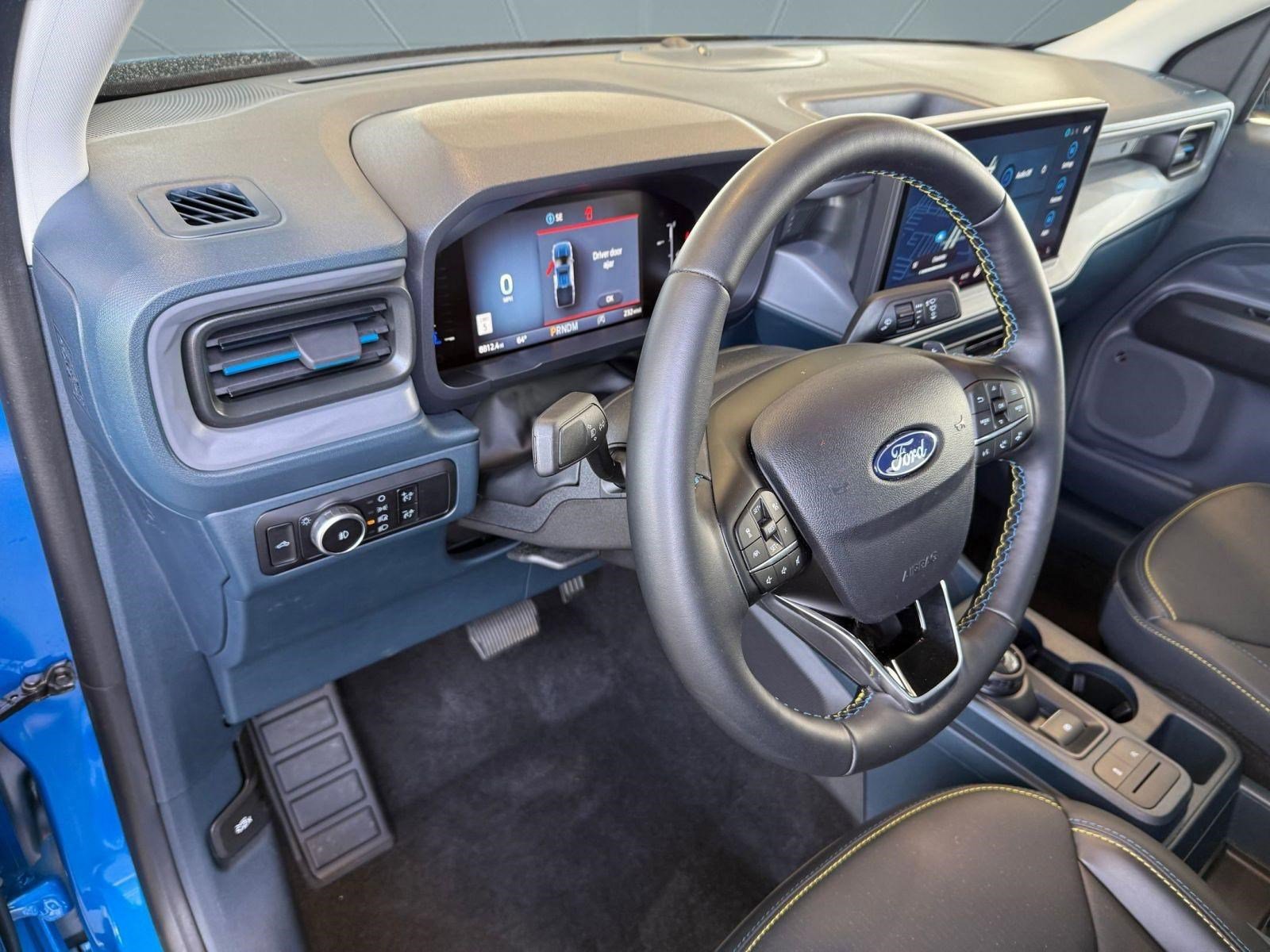 Certified 2025 Ford Maverick Lobo image 9