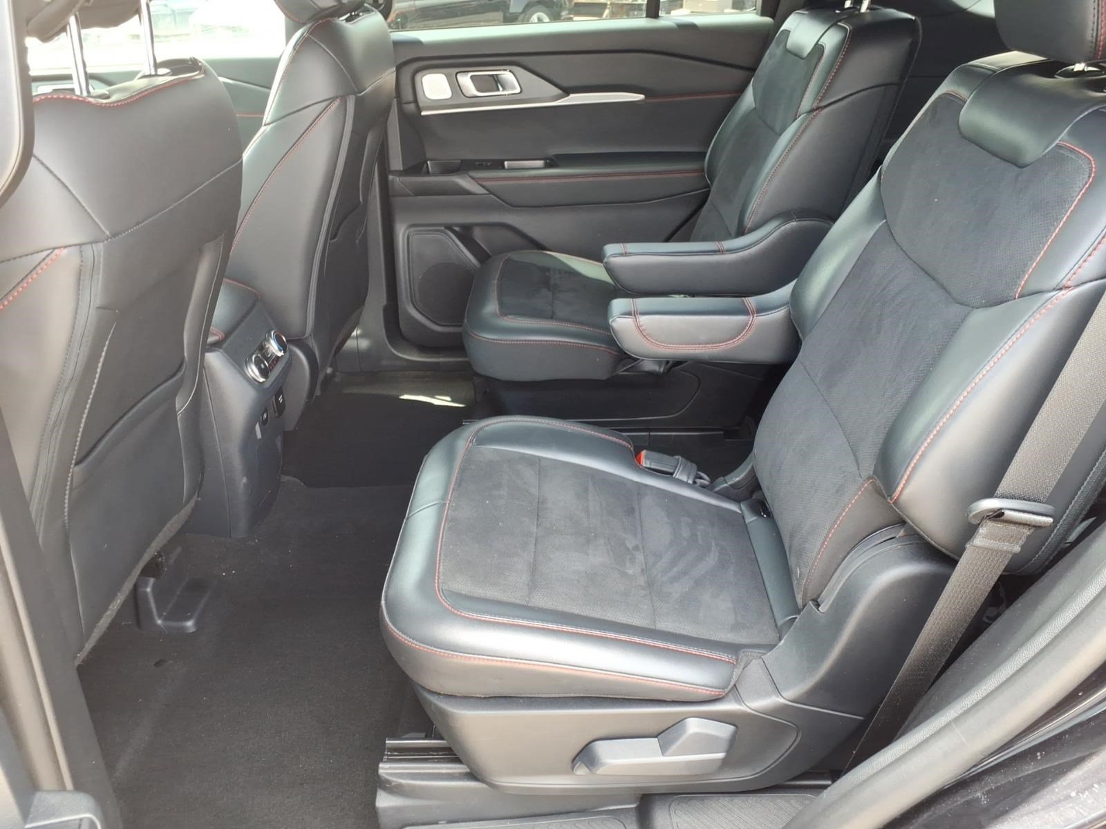 Certified 2025 Ford Explorer ST w/ Sun And Sound Package AWD/4WD image 25