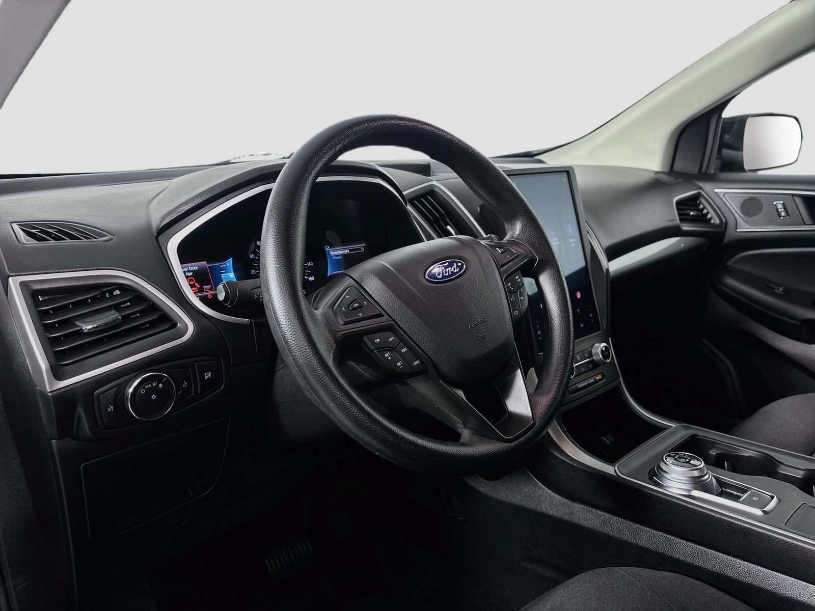 Certified 2021 Ford Edge SE FWD image 9