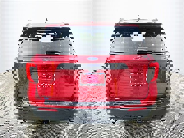 Certified 2023 Ford Explorer ST-Line w/ Class IV Trailer Tow Package image 4