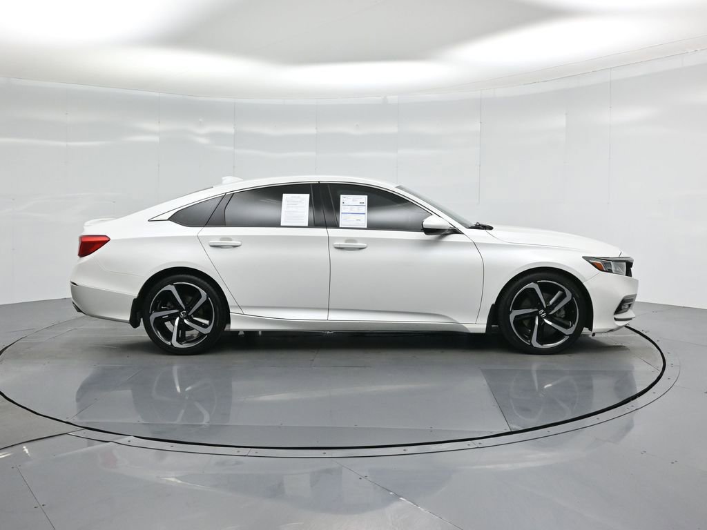Used 2018 Honda Accord Sport image 22