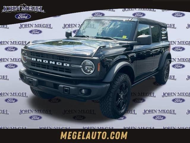 Certified 2024 Ford Bronco Black Diamond AWD/4WD image 1