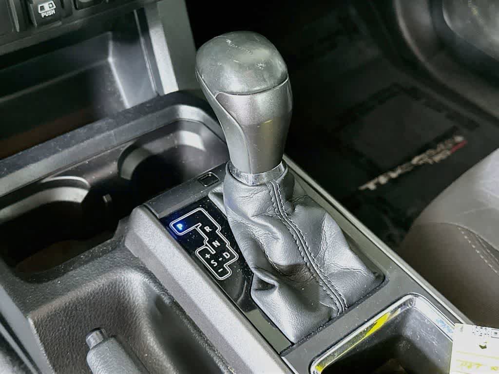 Used 2019 Toyota Tacoma 4x4 Double Cab image 18