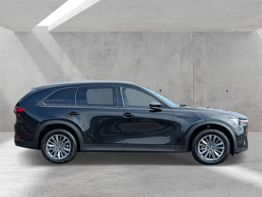 Used 2024 MAZDA CX-90 3.3 Turbo w/ Preferred Plus image 2