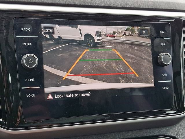Used 2022 Volkswagen Atlas Cross Sport SEL R-Line AWD/4WD image 19