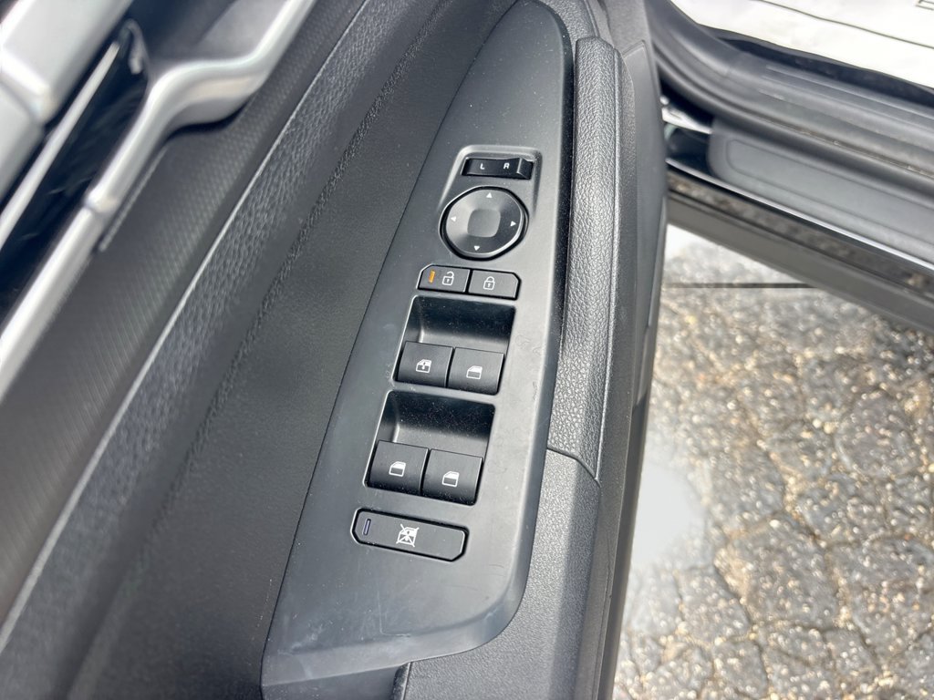 Used 2026 Kia Sportage LX w/ LX Convenience Package FWD image 26