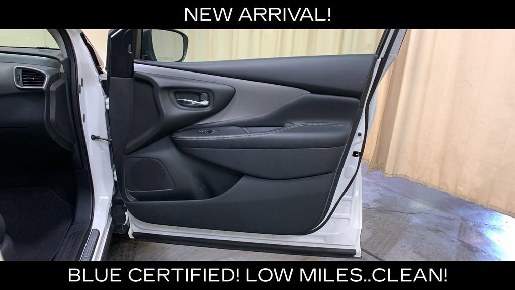 Used 2019 Nissan Murano SV AWD/4WD image 10