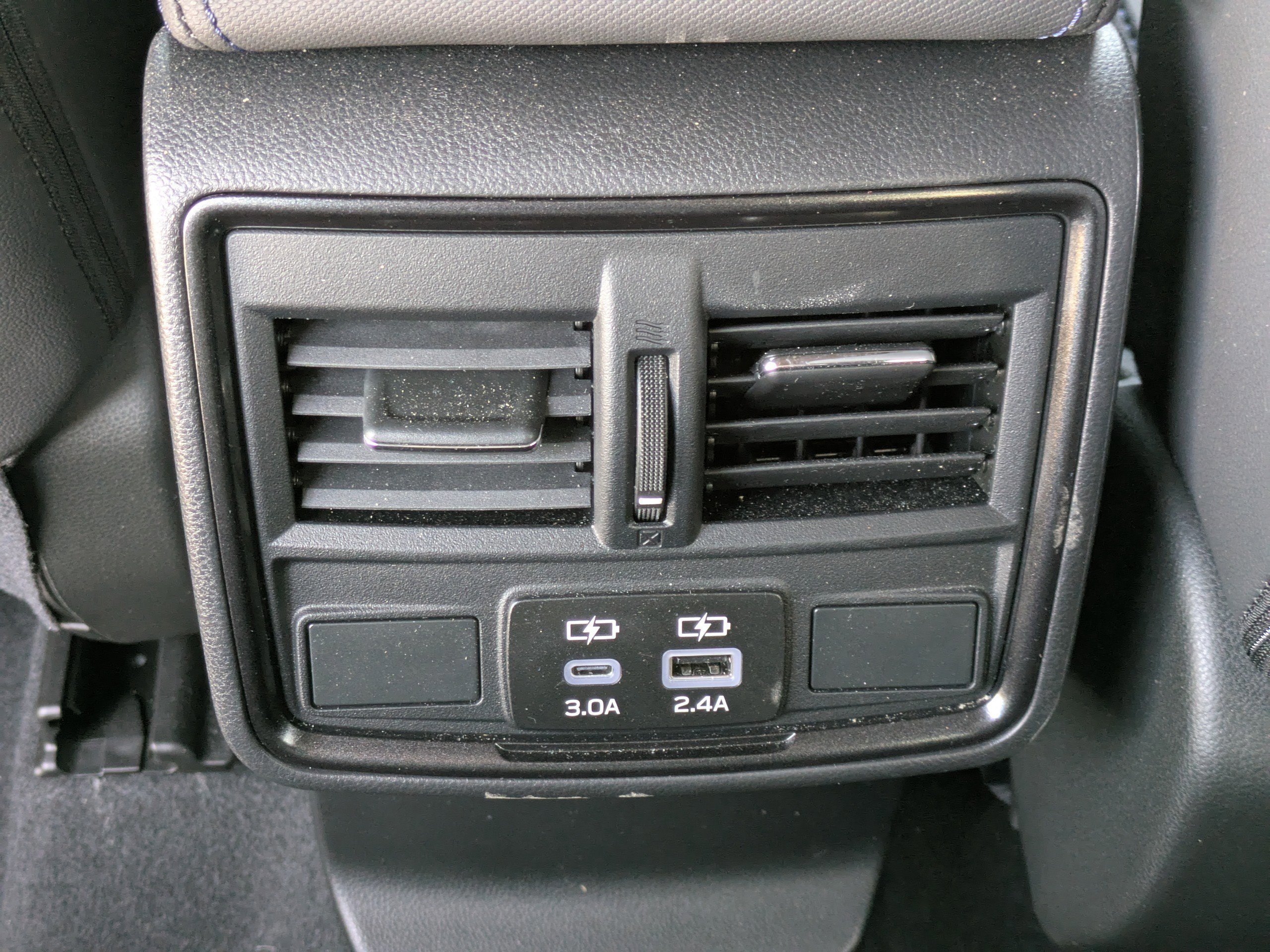 Used 2025 Subaru Forester Limited image 14