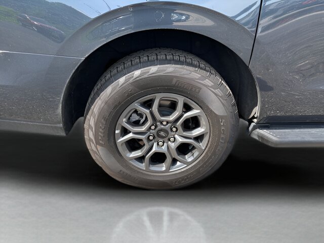 Certified 2025 Ford Expedition Max Active AWD/4WD image 28