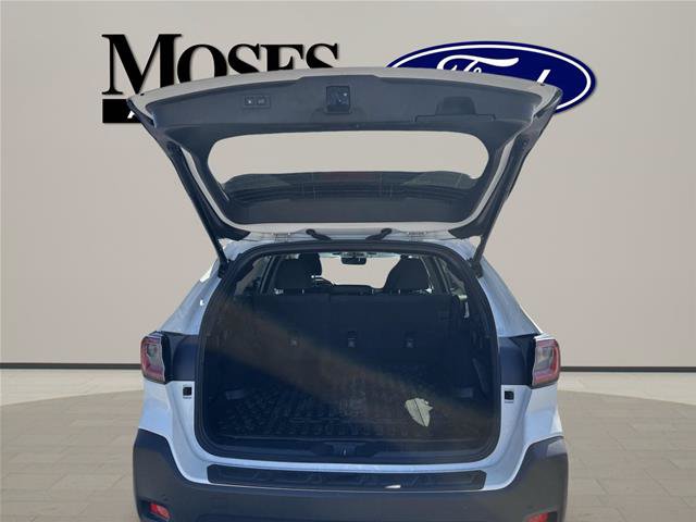 Used 2025 Subaru Outback Onyx Edition AWD/4WD image 9