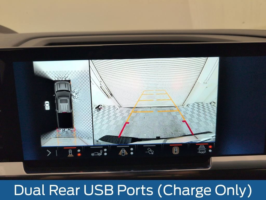 Used 2024 Chevrolet Silverado 1500 High Country w/ Technology Package image 33