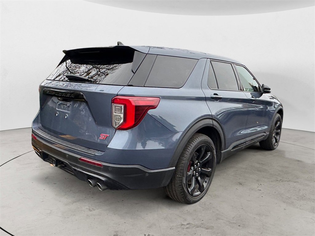 Certified 2021 Ford Explorer ST w/ ST Street Pack image 4