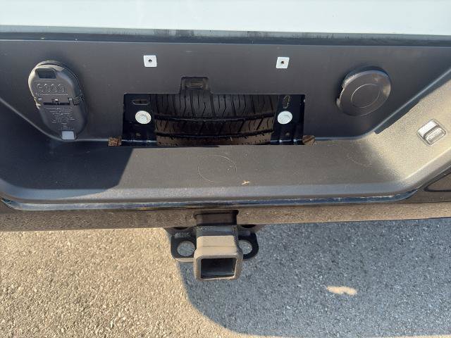 Used 2022 Chevrolet Silverado 1500 Custom Trail Boss w/ LPO, Dark Essentials Package AWD/4WD image 29