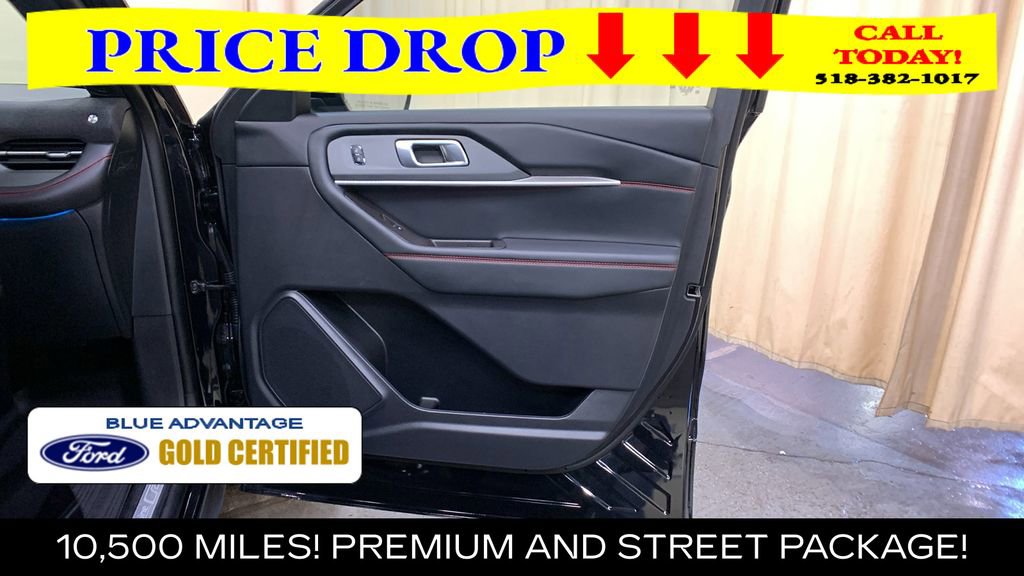 Certified 2025 Ford Explorer ST-Line w/ Premium Package AWD/4WD image 11