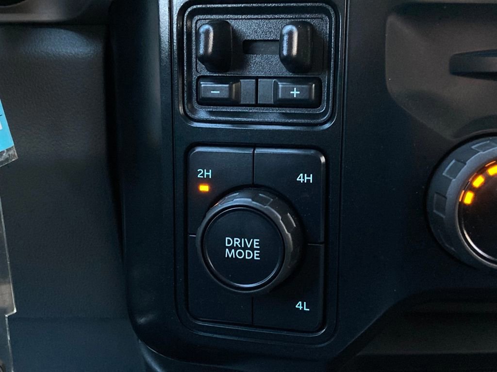 Certified 2023 Ford F450 XLT w/ XLT Value Package image 26