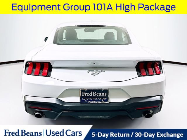 Certified 2025 Ford Mustang Coupe RWD image 8