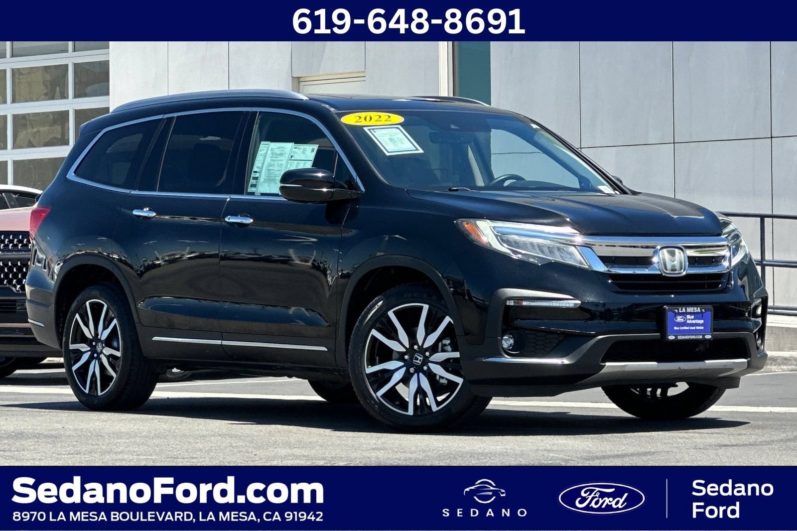 Used 2022 Honda Pilot Touring image 1