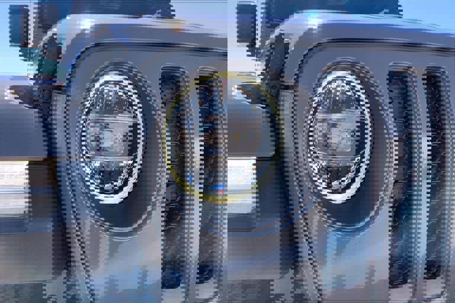 Used 2021 Jeep Wrangler Unlimited Rubicon 4xe w/ Steel Bumper Group image 31