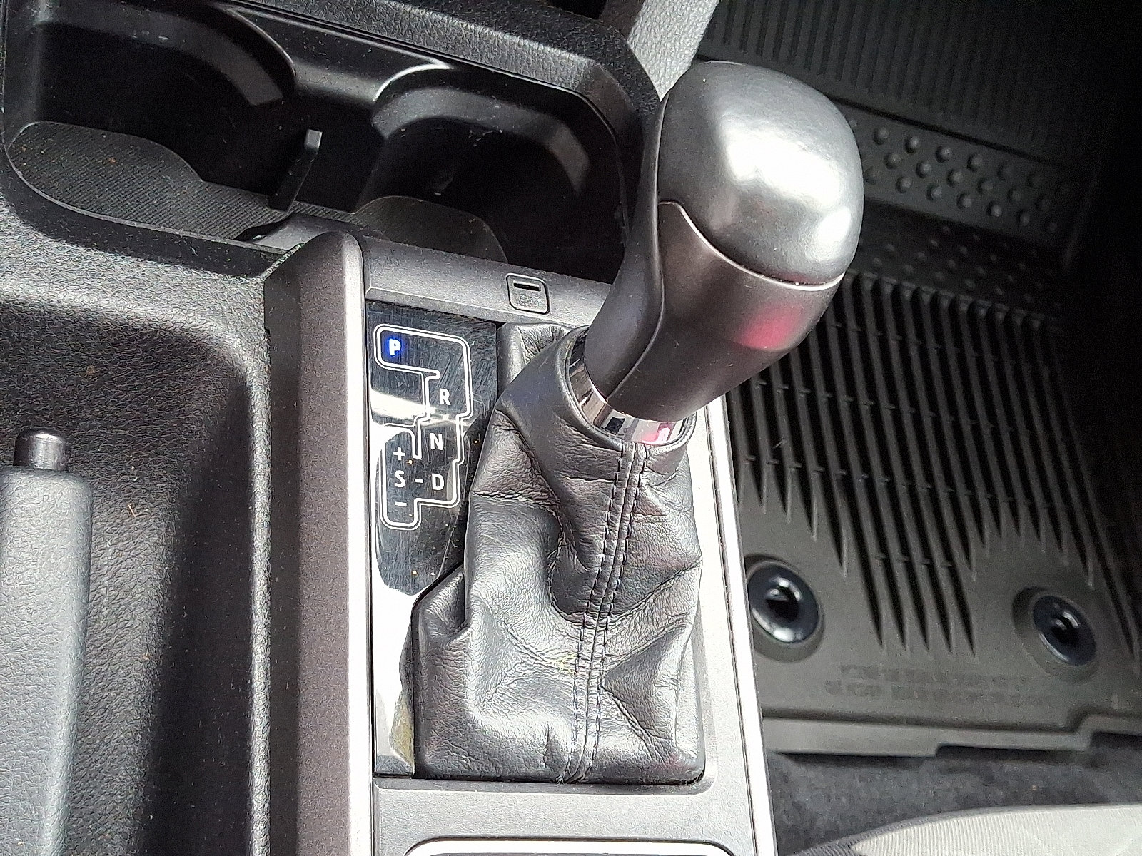 Used 2021 Toyota Tacoma TRD Sport image 18