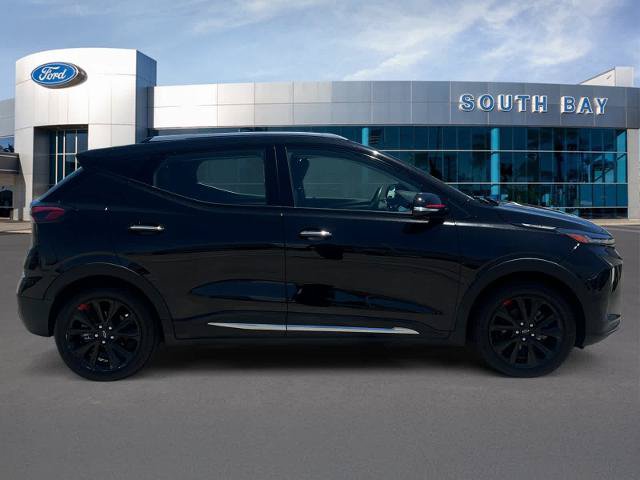 Used 2023 Chevrolet Bolt EUV Premier w/ Sun & Sound Package FWD image 6