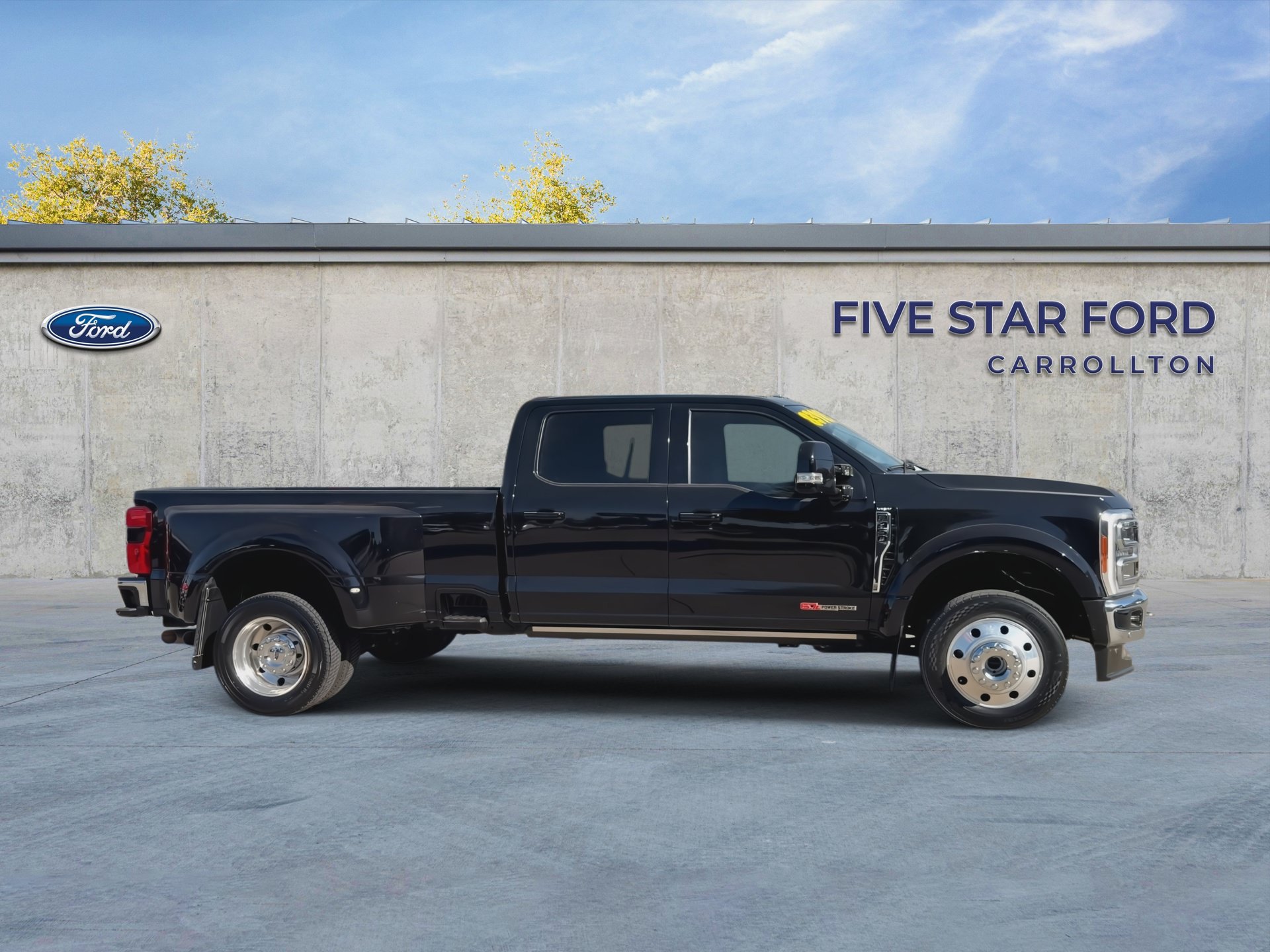 Certified 2023 Ford F450 Lariat w/ Lariat Ultimate Package AWD/4WD image 9