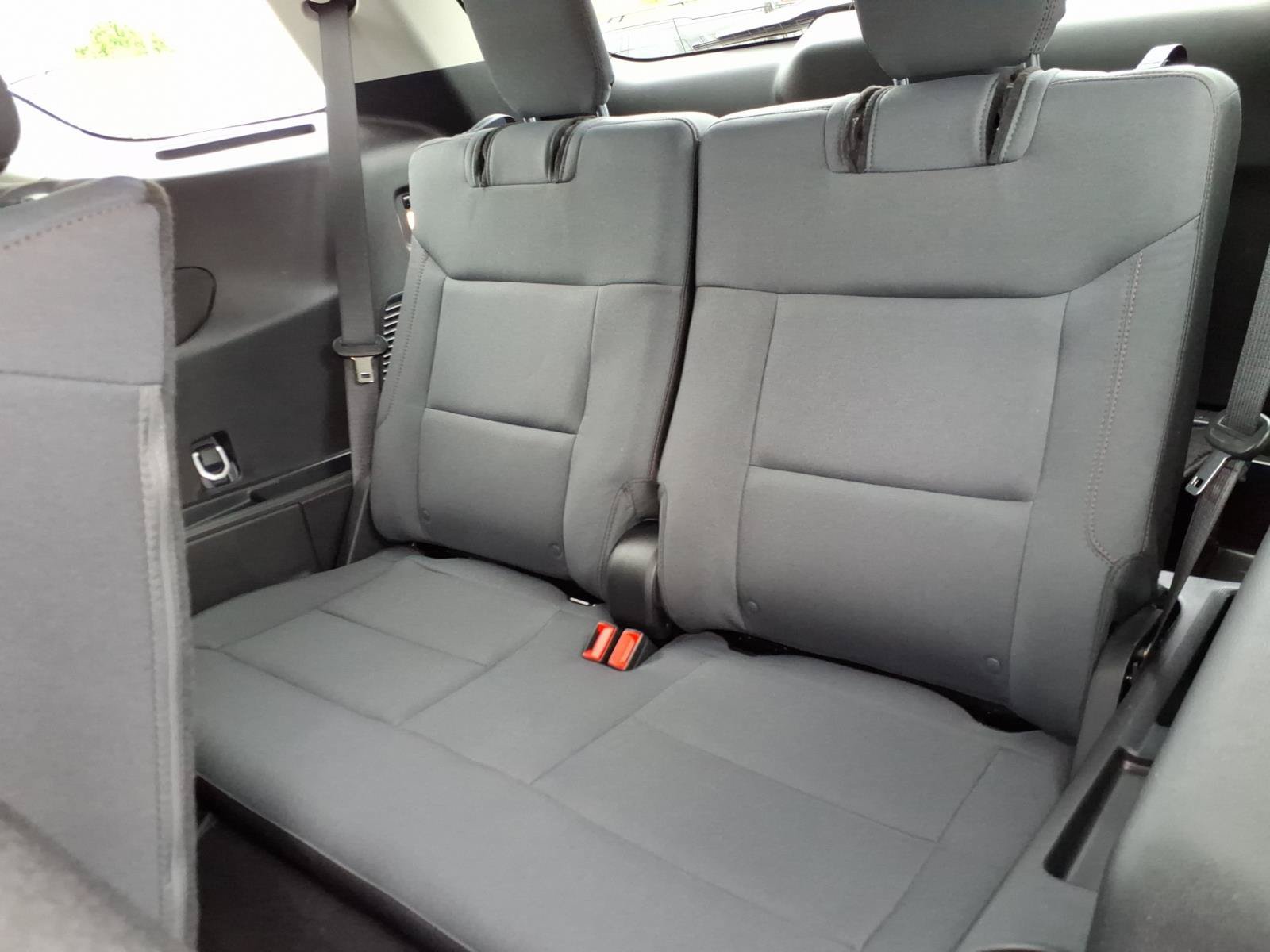 Certified 2025 Ford Explorer Active AWD/4WD image 14
