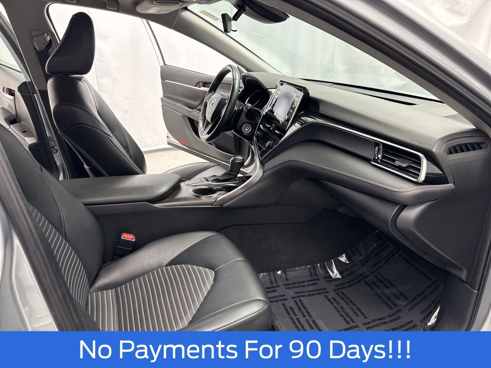 Used 2023 Toyota Camry SE image 26