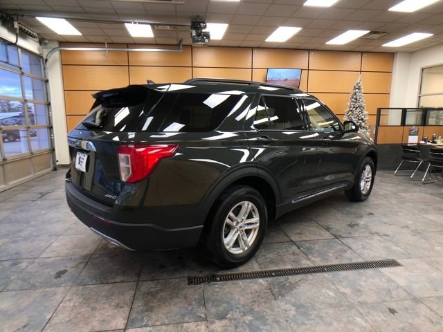Certified 2023 Ford Explorer XLT w/ Equipment Group 202A image 7