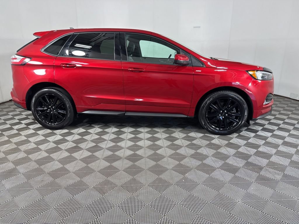 Certified 2023 Ford Edge ST-Line AWD/4WD image 13