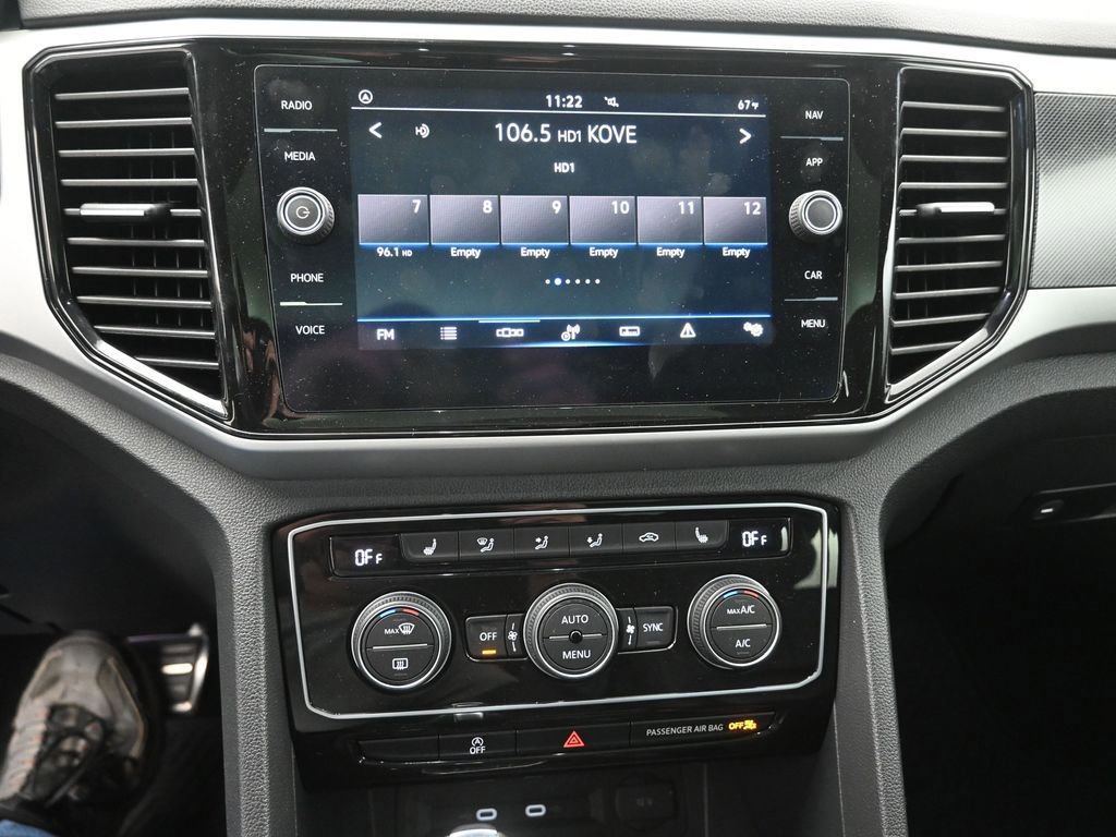 Used 2021 Volkswagen Atlas Cross Sport SEL R-Line image 16