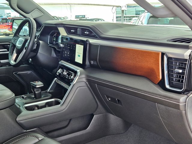 Used 2024 GMC Sierra 1500 Denali w/ Denali Reserve Package image 24