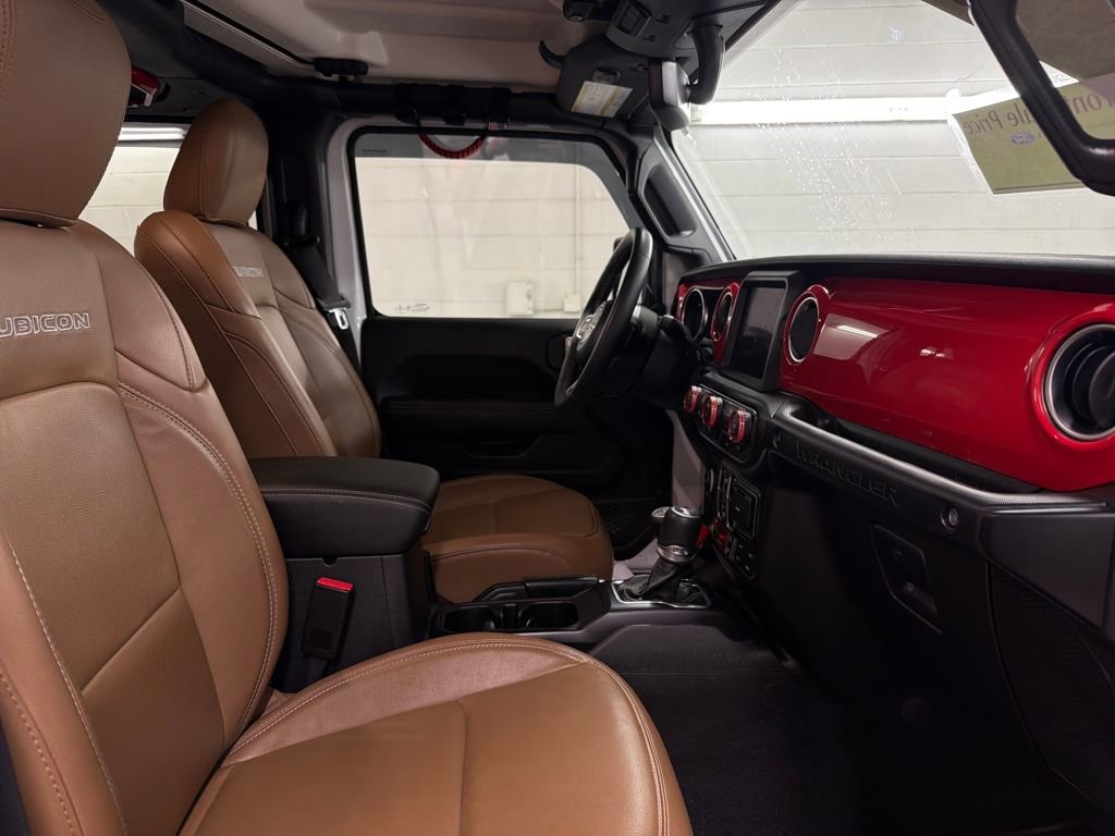 Used 2023 Jeep Wrangler Unlimited Rubicon w/ Cold Weather Group image 29