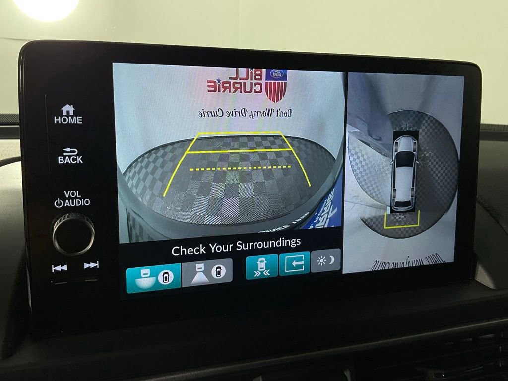 Used 2025 Honda Pilot Black Edition image 23