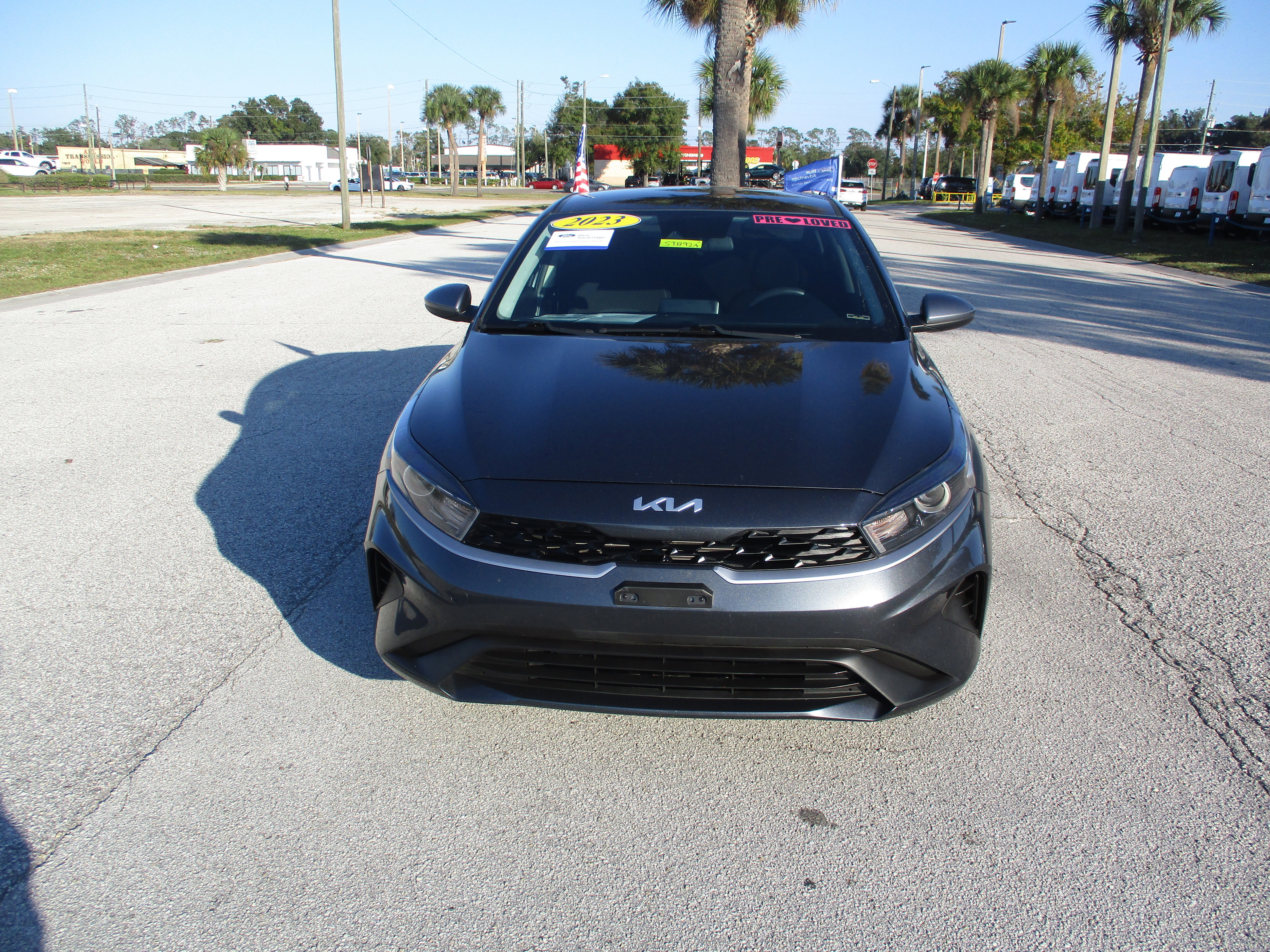 Used 2023 Kia Forte LX image 8