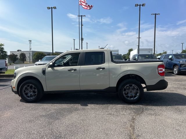 Certified 2025 Ford Maverick XLT w/ Equipment Group 302A AWD/4WD image 6