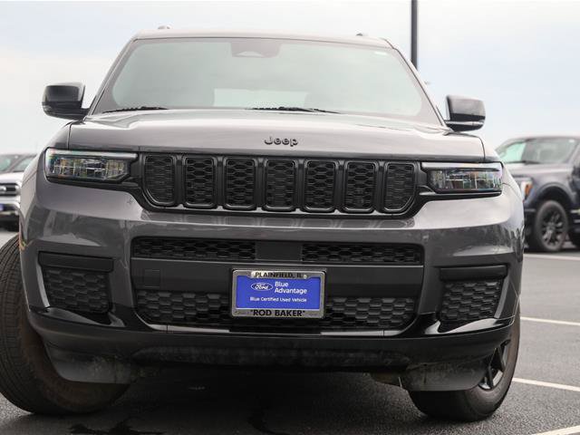Used 2024 Jeep Grand Cherokee L Altitude AWD/4WD image 4