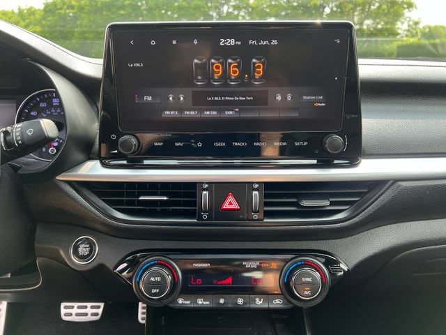 Used 2022 Kia Forte GT-Line w/ GT-Line Premium Package FWD image 21
