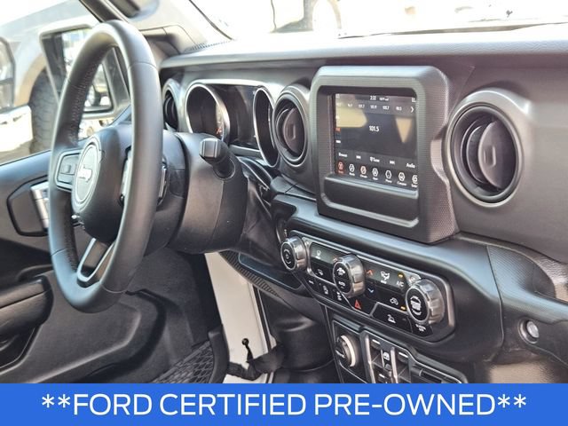 Used 2023 Jeep Gladiator Sport AWD/4WD image 12