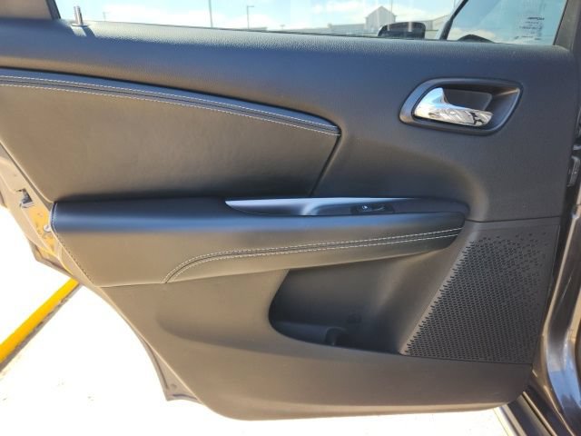 Used 2020 Dodge Journey Crossroad FWD image 29