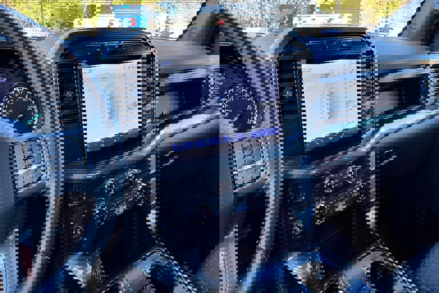 Certified 2022 Ford F150 XLT w/ Equipment Group 302A High image 9